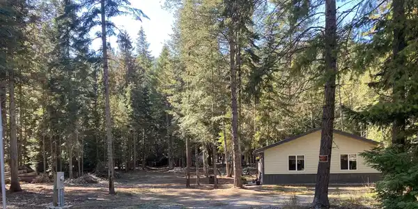 492 Center Drive