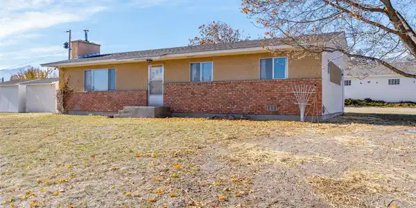 2297 Middle Bear Creek Road