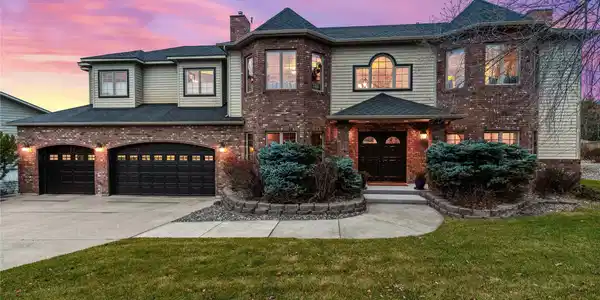 140 Fairway Drive