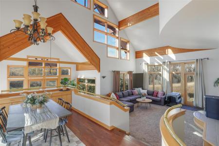 14 Box Elder Lane