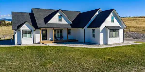 5872 Alysa Court