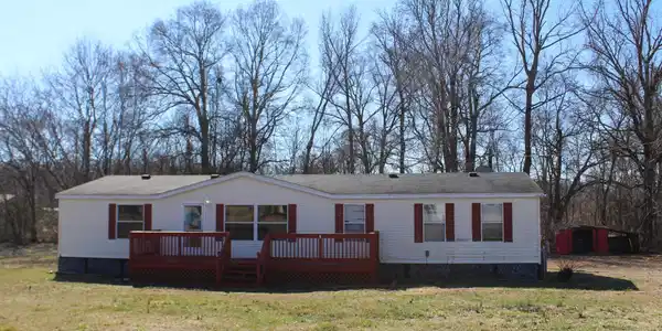24 Morgan Ln