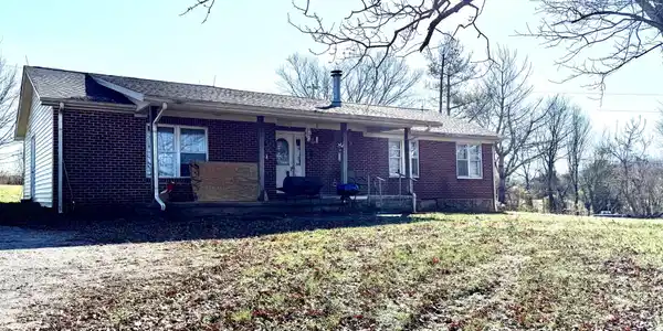 2985 Plum Creek Rd
