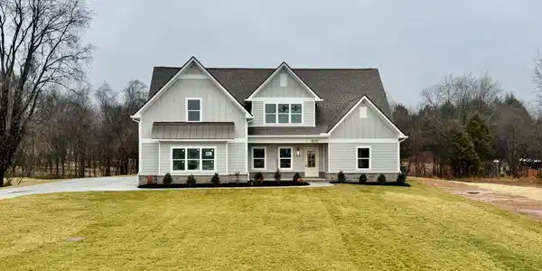 8690 Cainsville Pike