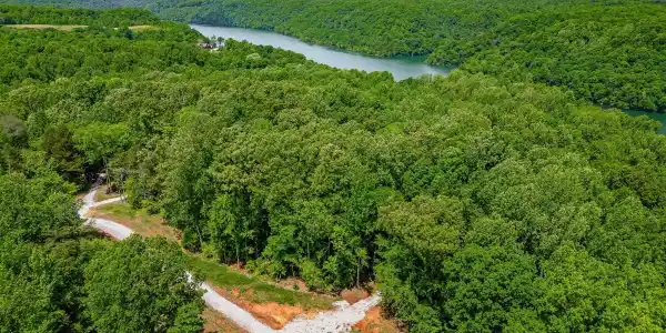 7I Potts Camp Rd