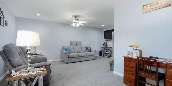 Image 4 Image 4
