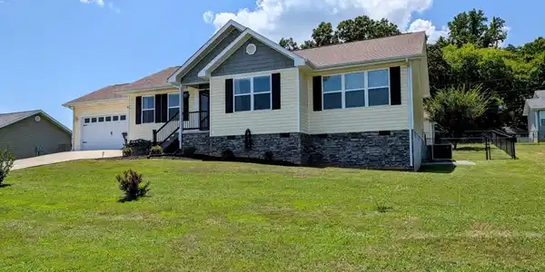 303 Foothills Drive