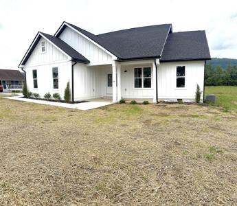 10 Shagbark Cove