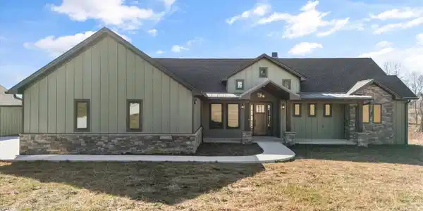 1150 Hillendale Rd