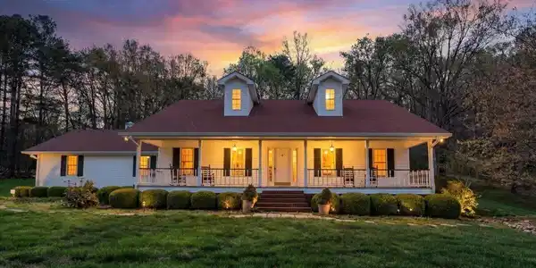 369 Sweetens Cove Road