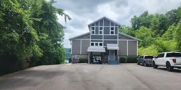 Image 4 Image 4