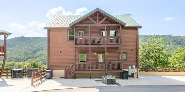 927 Street Of Dreams Way