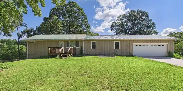 206 Hot Water Road