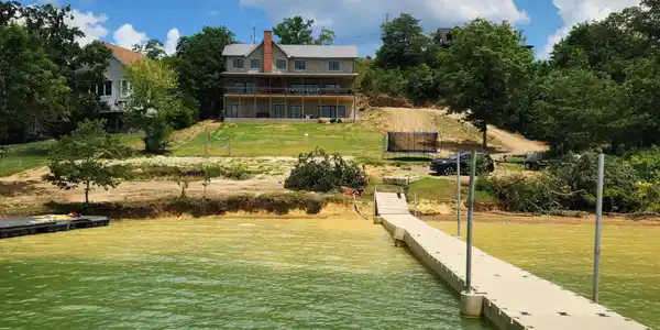 799 Penelope Lane