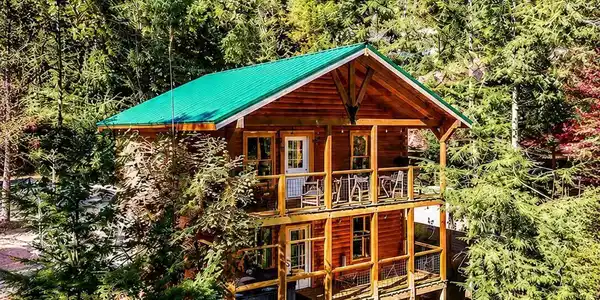 1633 Misty Hollow Way