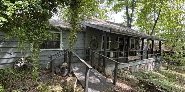 1450 Cabin Way