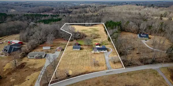 1277 Bluff Springs Rd