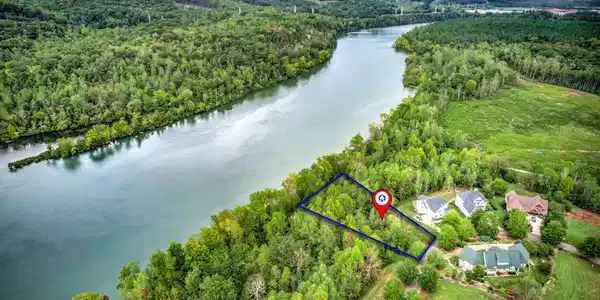 154 Pineberry East Rd