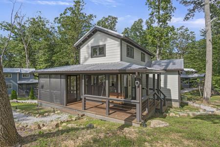 232 Waters Edge Way