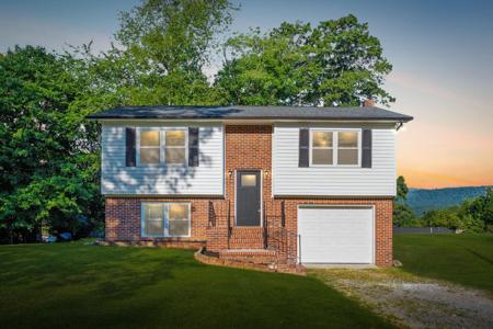 833 Indian Hills Drive