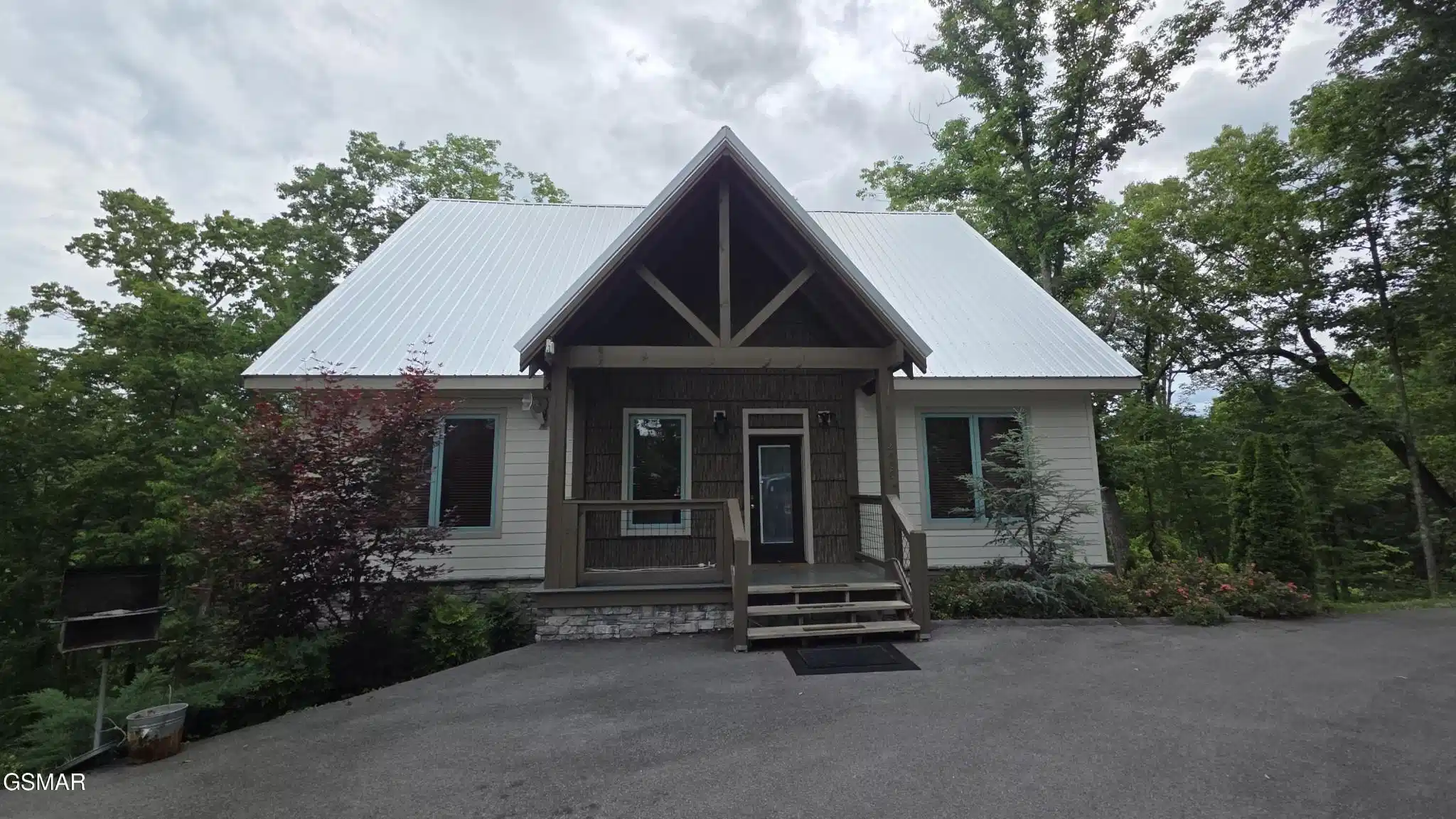 Image 1 Image 1