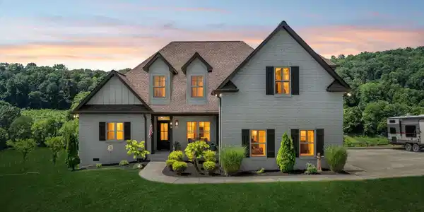 700 Johnson Hollow Rd
