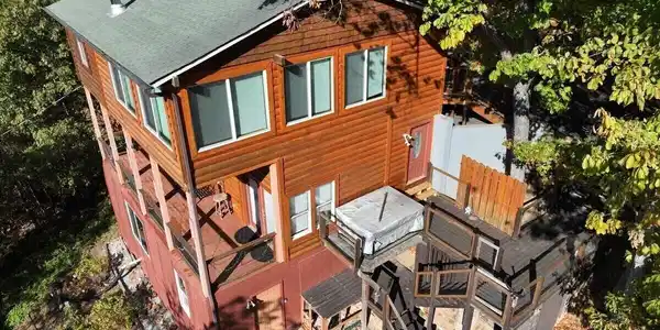 3307 Chinquepin Drive