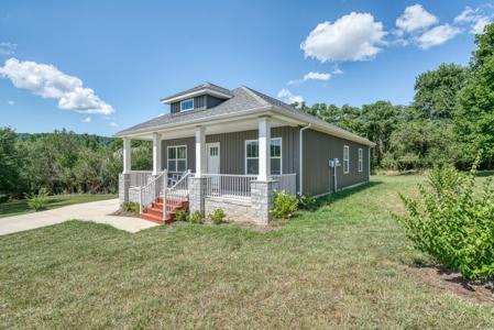 177 Hidden River Ave