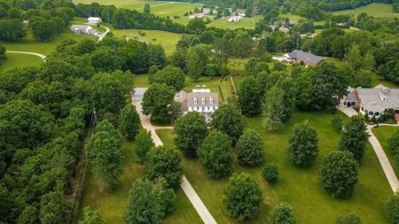 6484 Lickton Pike