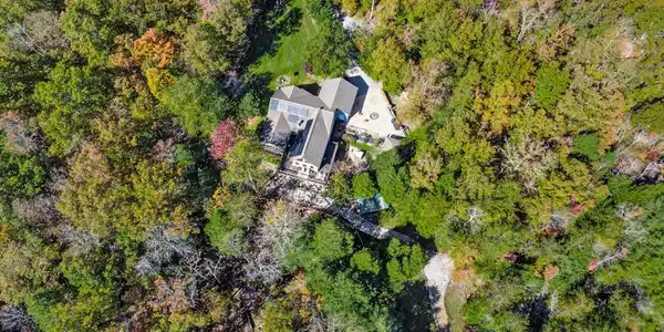232 Victoria Circle