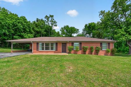 140 Short St