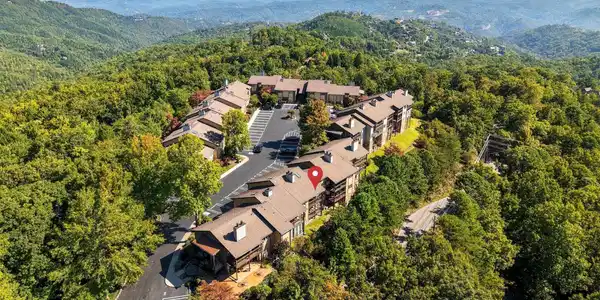 1050 Ski View Drive