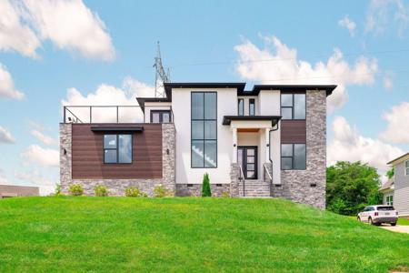 3354 Hawks Creek Drive