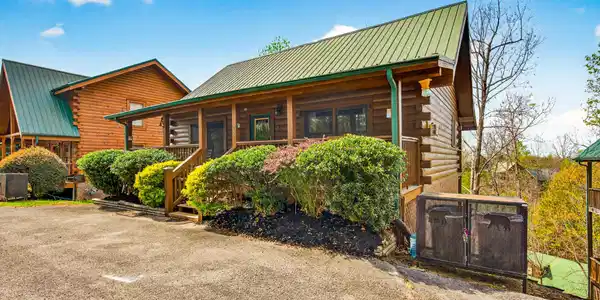 757 Chickasaw Gap Way