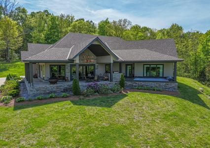 76 Agee Branch Ln
