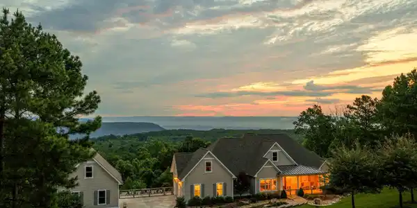 470 Lookout View Drive