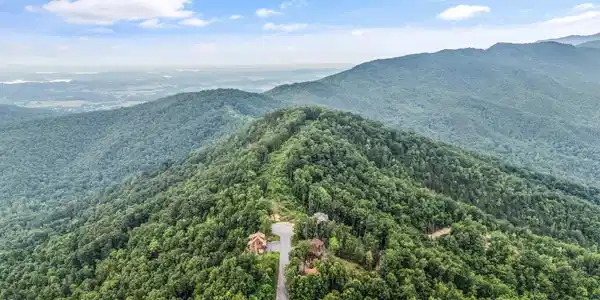 5 Shell Mountain Road