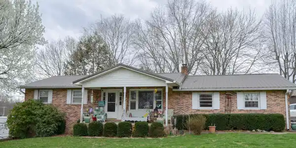 2620 Deer Lodge Hwy
