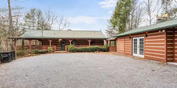 3859 Warden Branch Lane