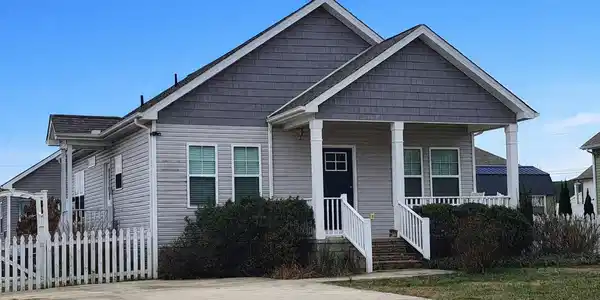503 Miller Rd