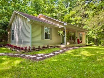 4151 Mountain Creek Road