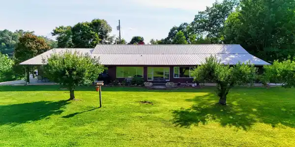 3521 James Phillips Way