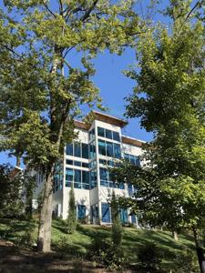 1701 Woodsong Dr