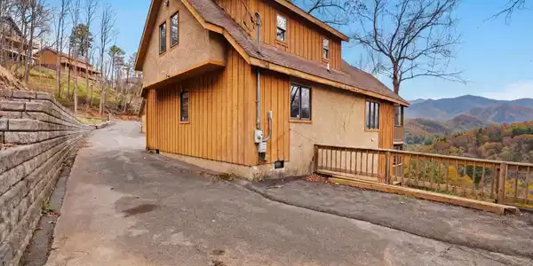 1443 Arbon Drive