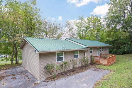 1599 Benton Station Road