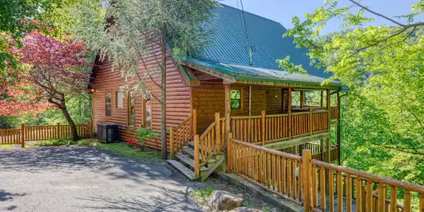 2766 Overholt Trail
