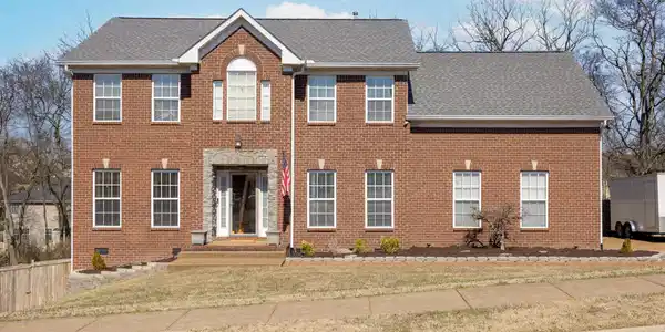 121 Buckhaven Dr