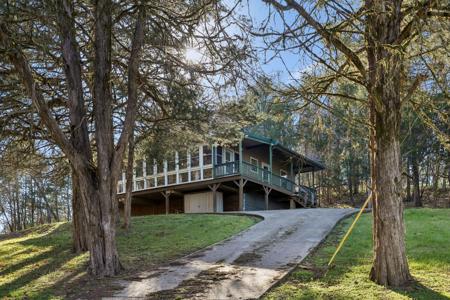 252 Rarick Ln