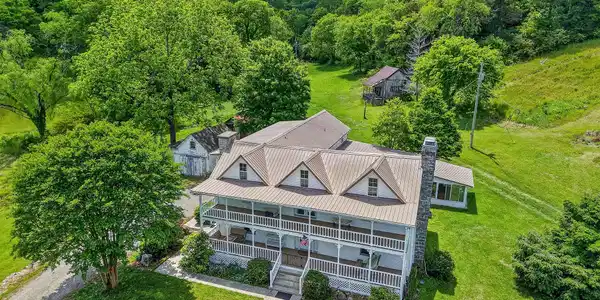 181 Tinsley Ln