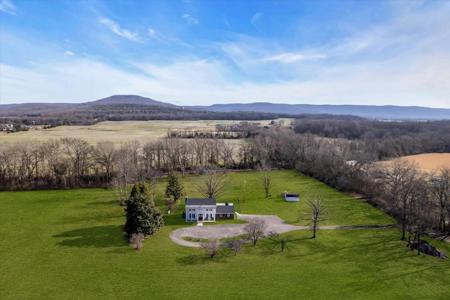 251 Miller Rd